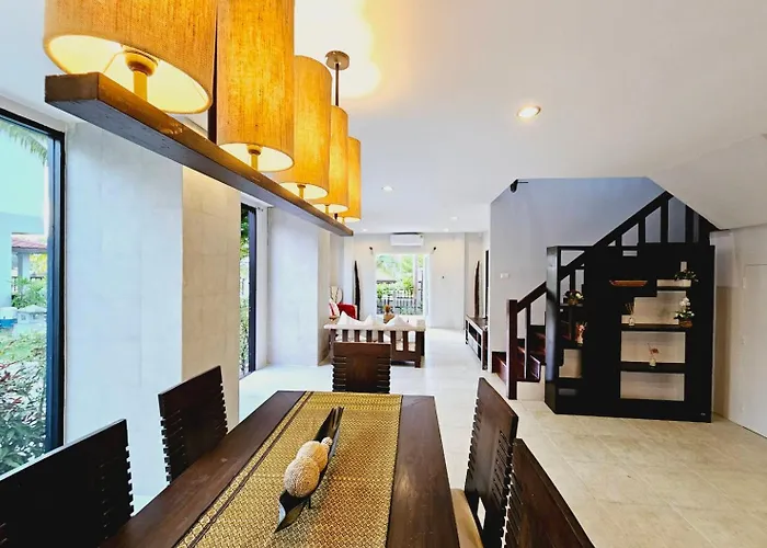 Kraam Villas