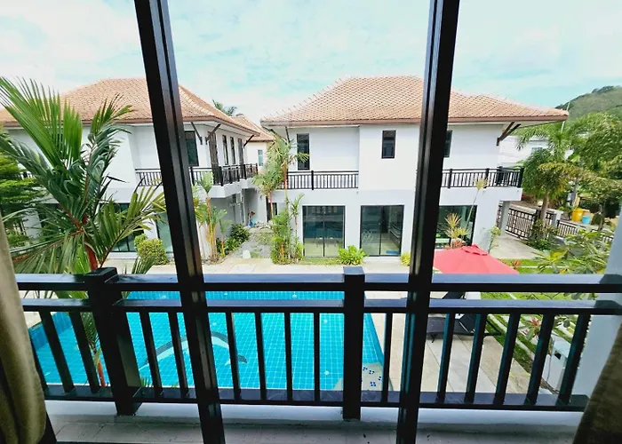 Kraam Villas